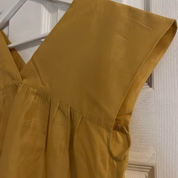 🎉UNIQLO EMBROIDERED eyelet blouse top - yellow - Size M - Picture 3 of 7